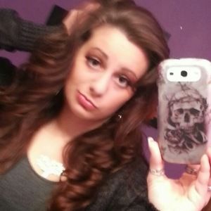 Meet your Posher, Nichole